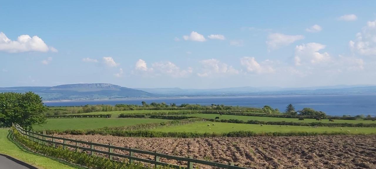 Knockalt Cottage Moville Kültér fotó